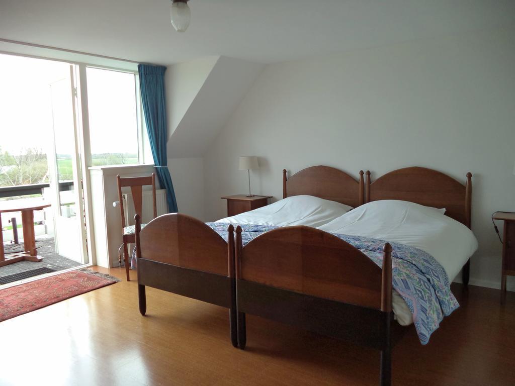Aan Het Veer Minimaal 4 Overnachtingen Apartman Dieren Szoba fotó